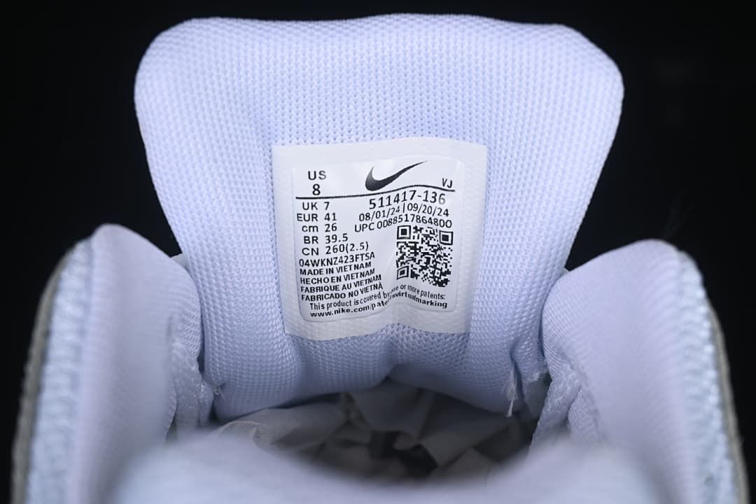 Tongue size label showing EU 41 and other sample shoe size details.