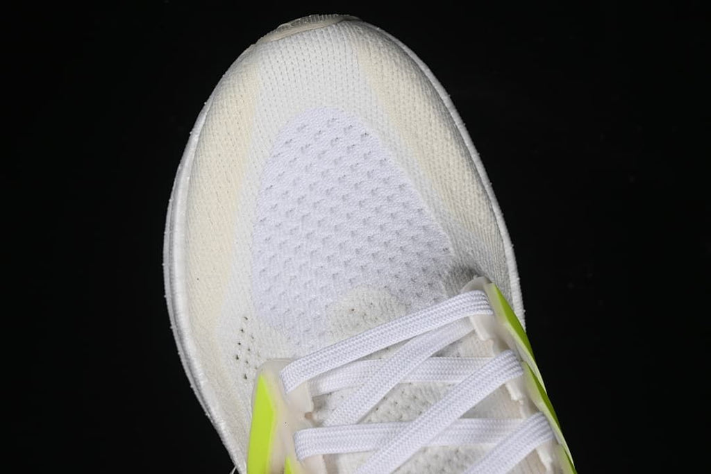 Top view of the toe box and lacing