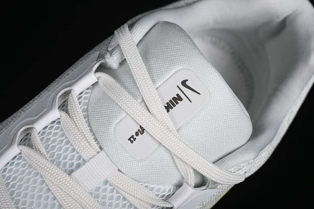 Close-up of the tongue, laces and lace loops.