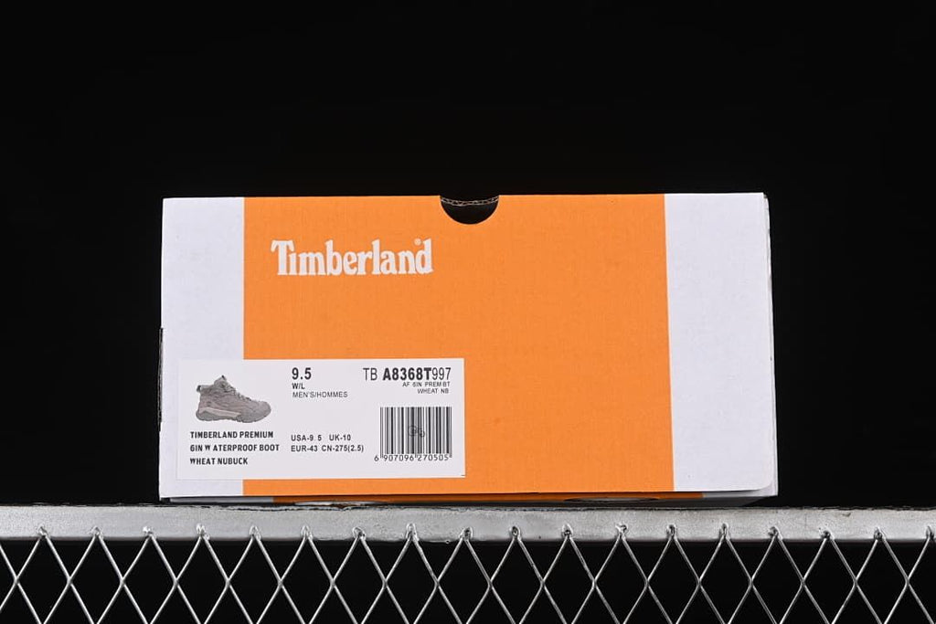 Timberland shoe box label showing style code and sample size