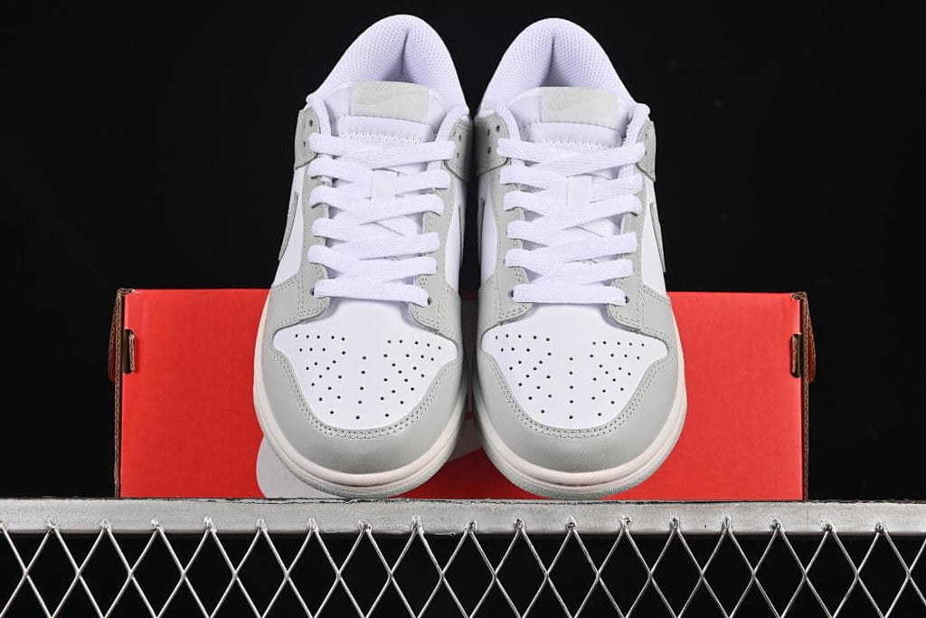 Front view of the pair placed on the shoe box