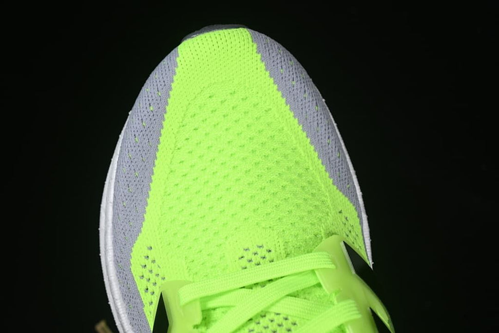 Top view of the lime green and gray toe
