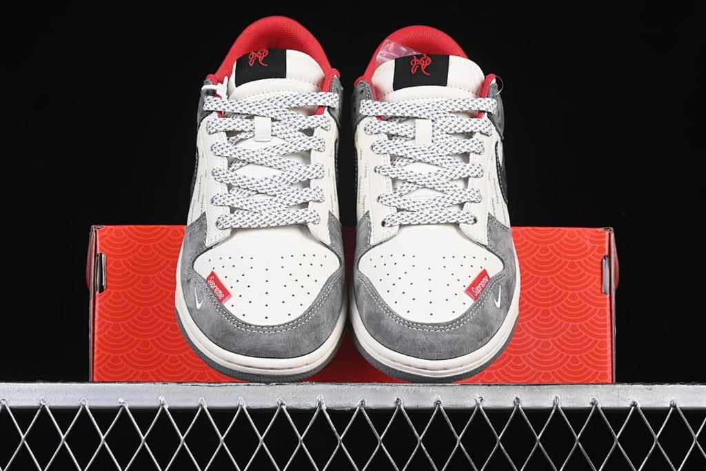 Front view of the pair on the shoebox