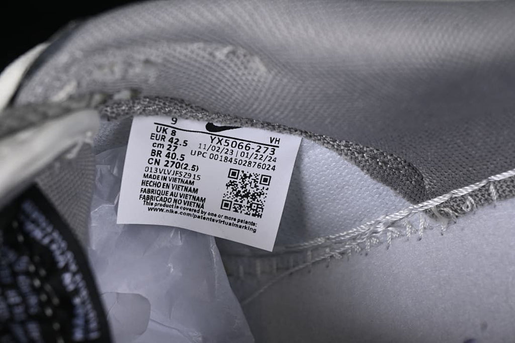 Interior size label showing EU 42.5 and style code YX5066-273