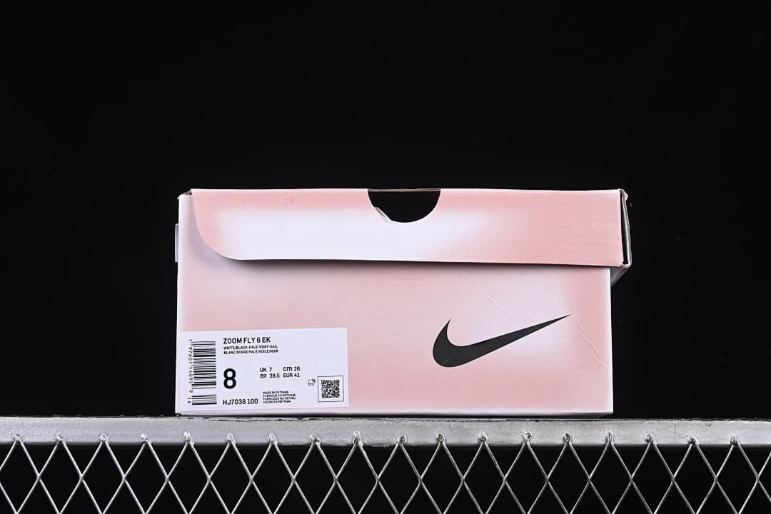 Shoe box label showing Zoom Fly 6 EK, HJ7038-100 and size 8