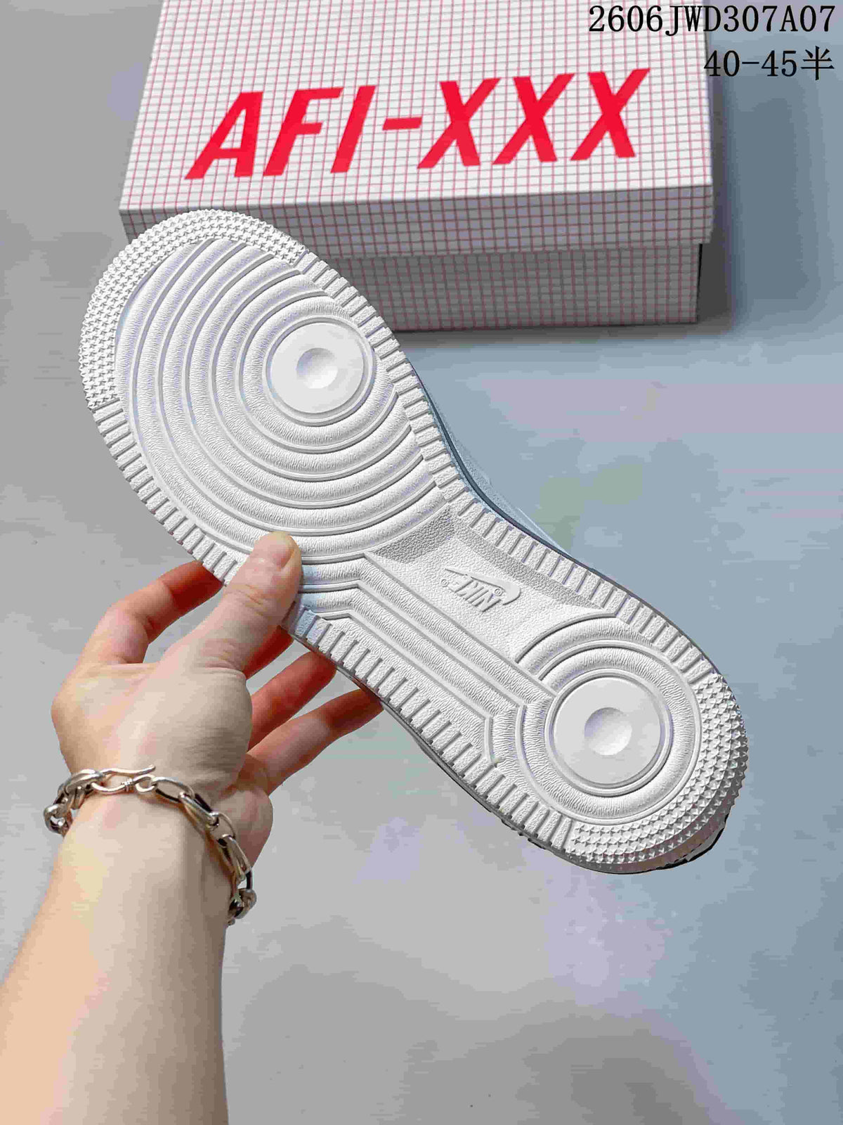 Close-up of the sneaker's patterned white outsole.