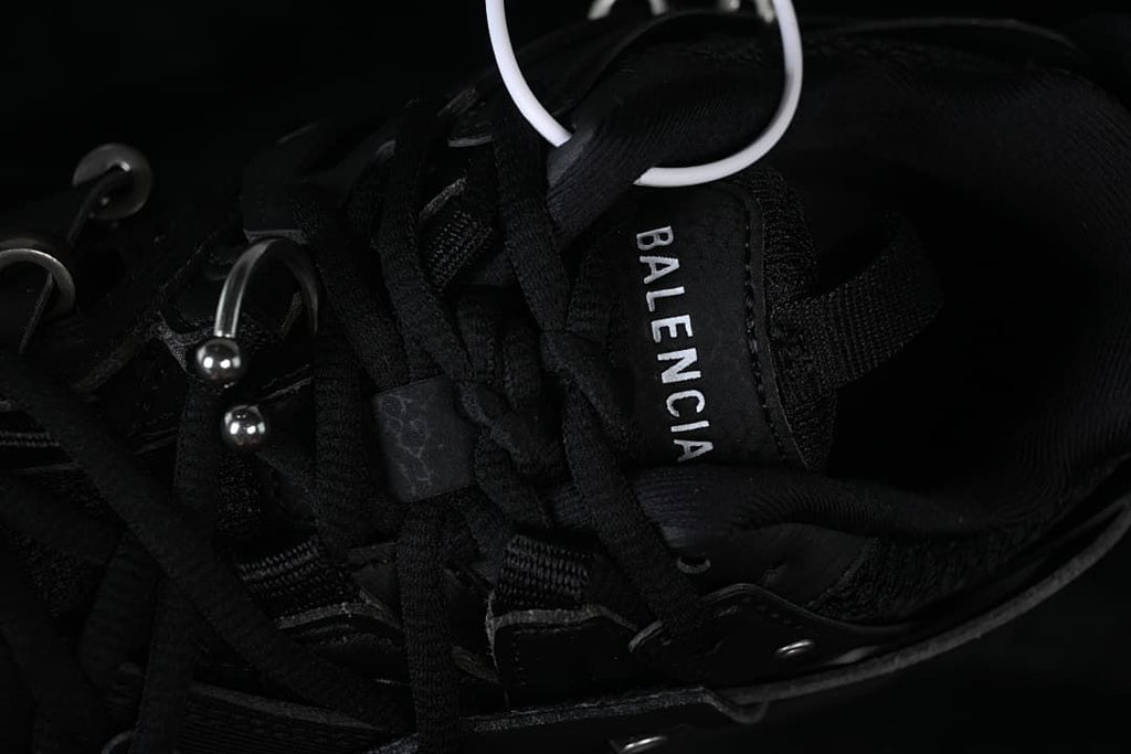 Close-up of the laces and Balenciaga tongue branding