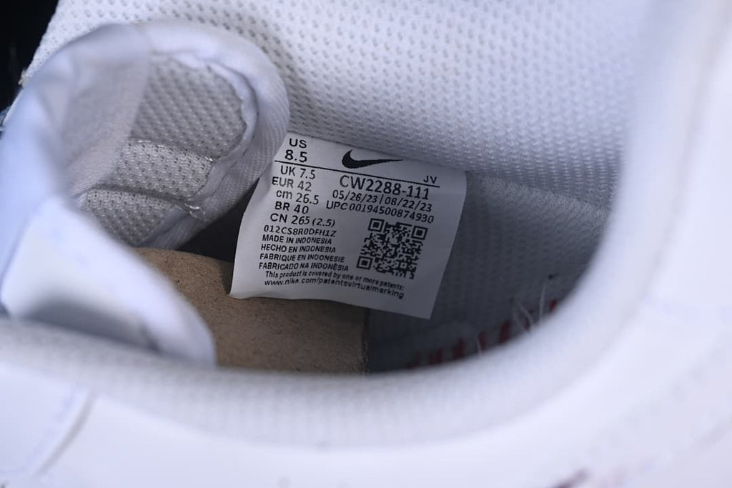 Interior size label showing EU 42 and style code CW2288-111