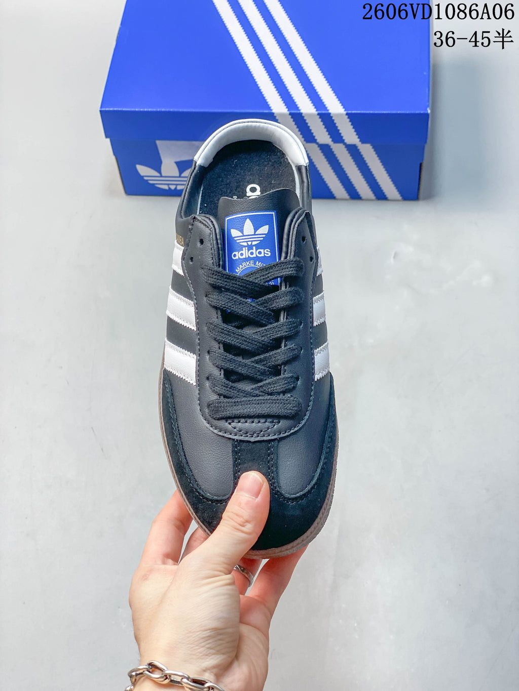 Top view of the lace-up front and rounded toe