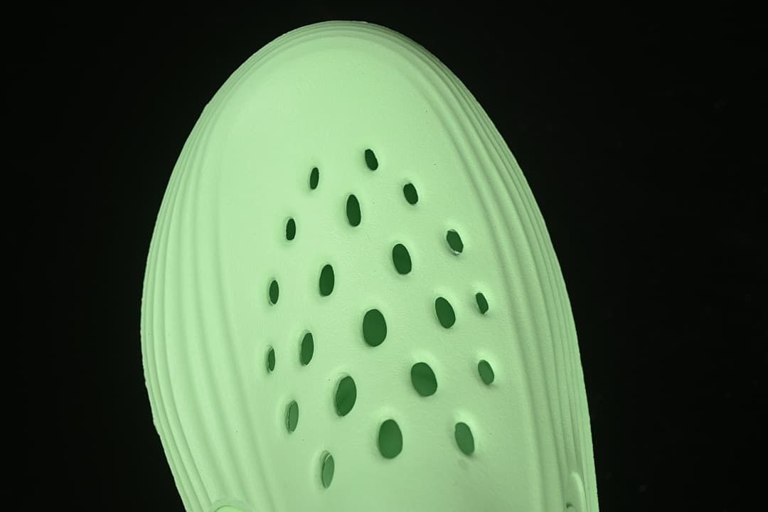 Top-down view of the perforated clog upper