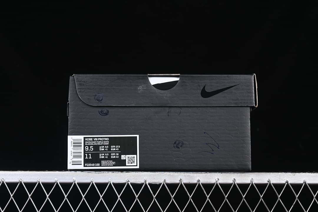 Box label identifies the Kobe VIII Protro, style code FQ3549-100, and sample sizes