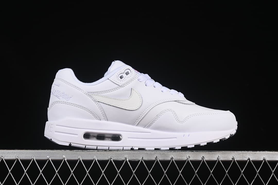 Side profile of the white Nike Air Max 1 with a visible heel Air unit