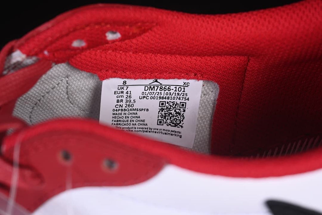 Close-up of the shoe's interior size label