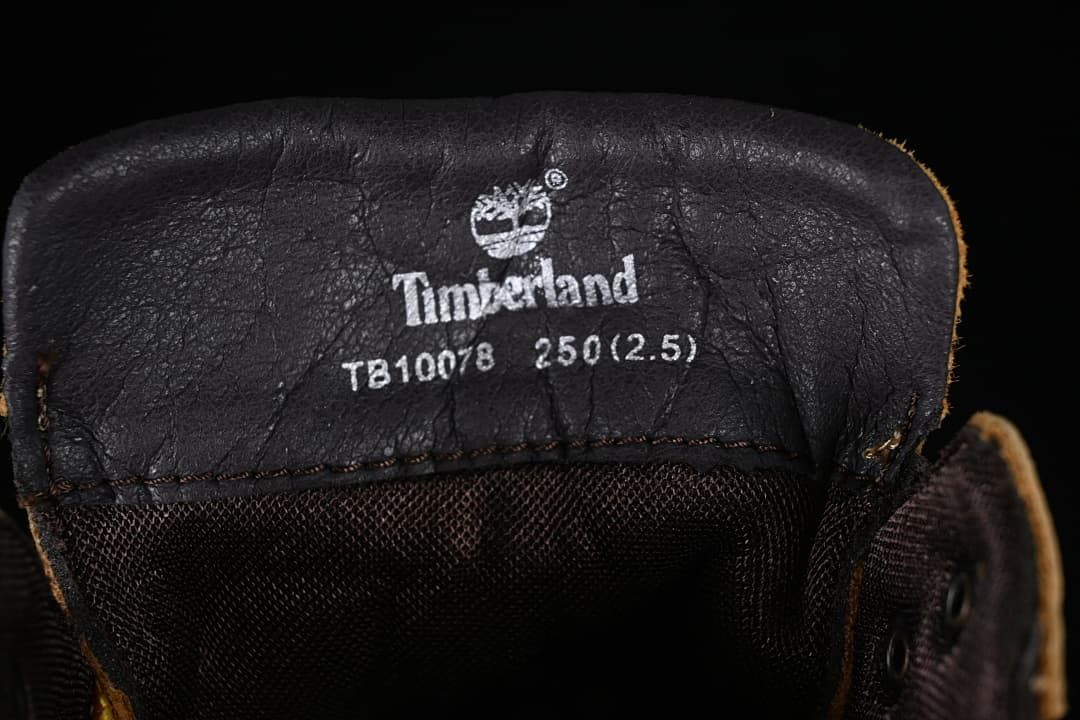 Tongue label showing Timberland and style code TB10078