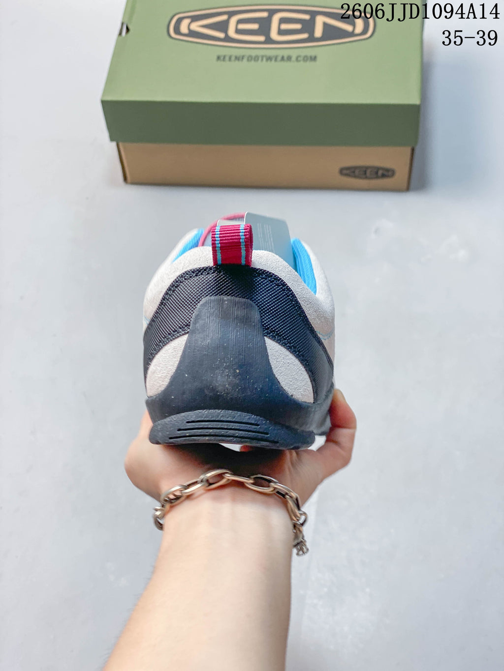 Rear view of a KEEN Jasper sneaker showing the heel and pull loop