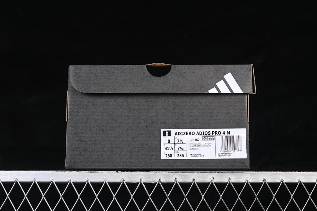 Shoe box label showing Adizero Adios Pro 4 M, JR6367 and sample size US 8