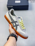Cream Onitsuka Tiger Tokuten sneaker with gray stripes, pale yellow laces and a gum-colored outsole; image text shows sizes 36–45.5.