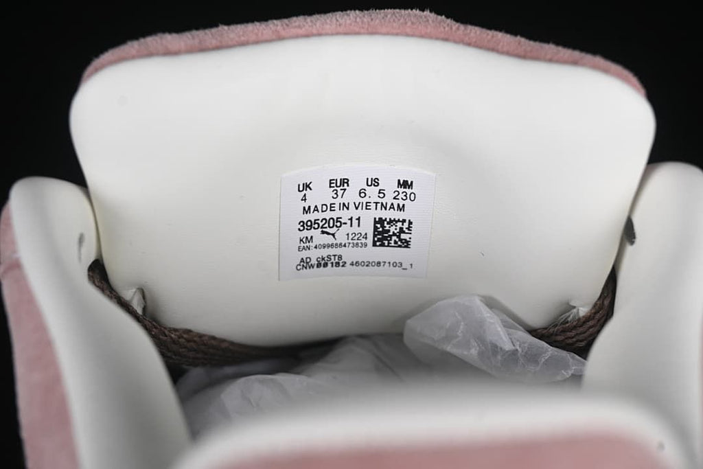 Tongue size label showing UK 4, EU 37, US 6.5, and 230 mm.