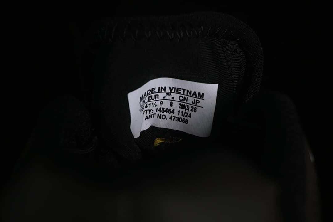 Close-up of the tongue size label inside the shoe.