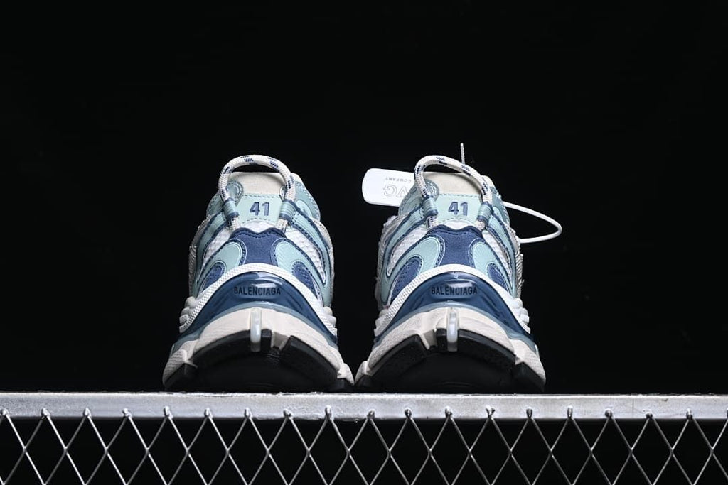 Rear view of the pair showing heel details and size marking 41