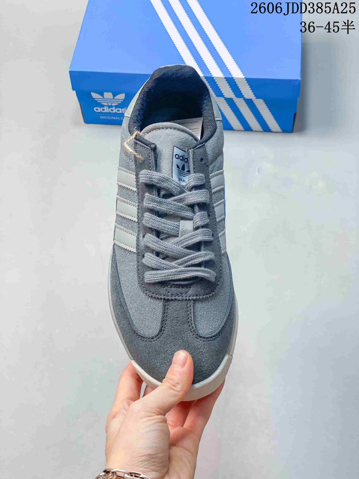 Top view of the grey adidas SL 72 sneaker with lace-up fastening