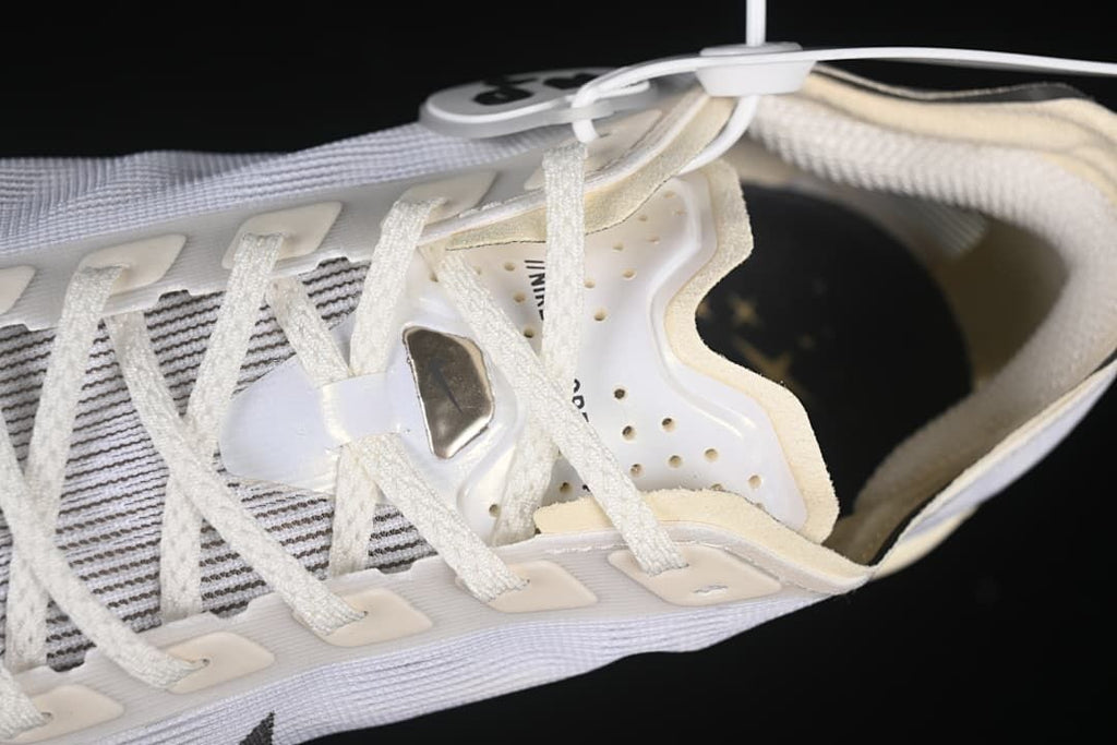 Close-up of the laces, eyelet supports and tongue