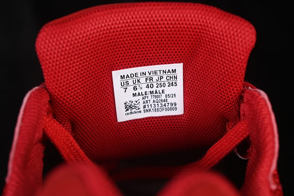 Tongue label showing the sample size and product code AQ2648