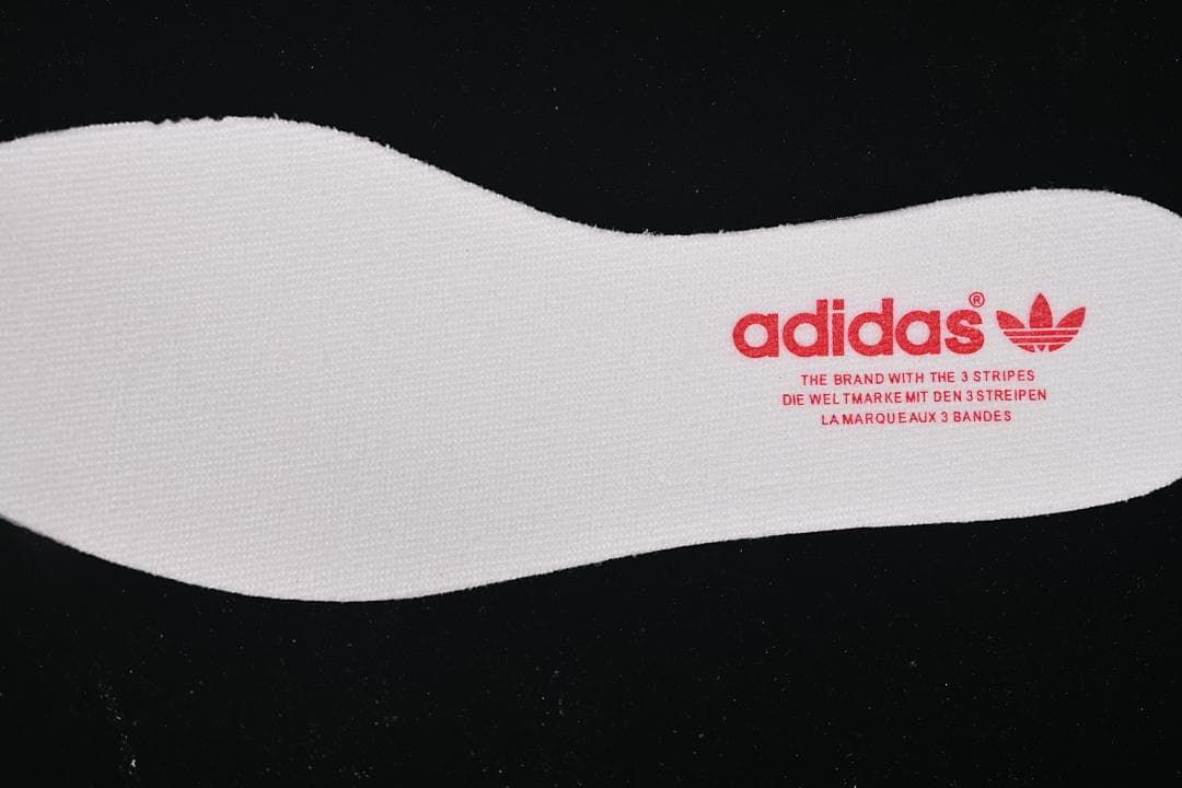 Close-up of the white insole with adidas branding