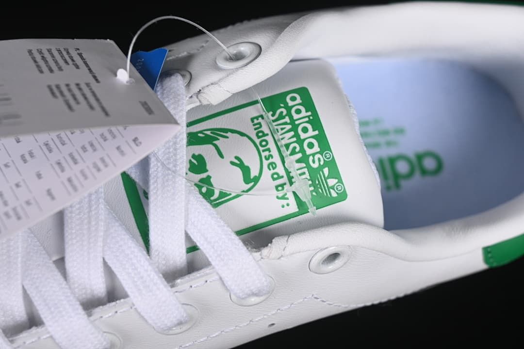 Close-up of the tongue branding and laces
