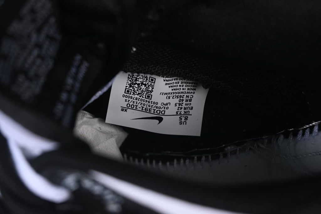Inside size label showing a sample size