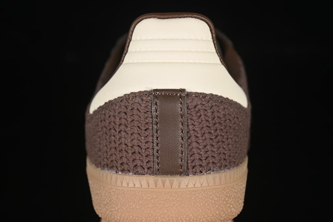 Rear view showing the brown knit-textured heel, light heel panel and gum outsole
