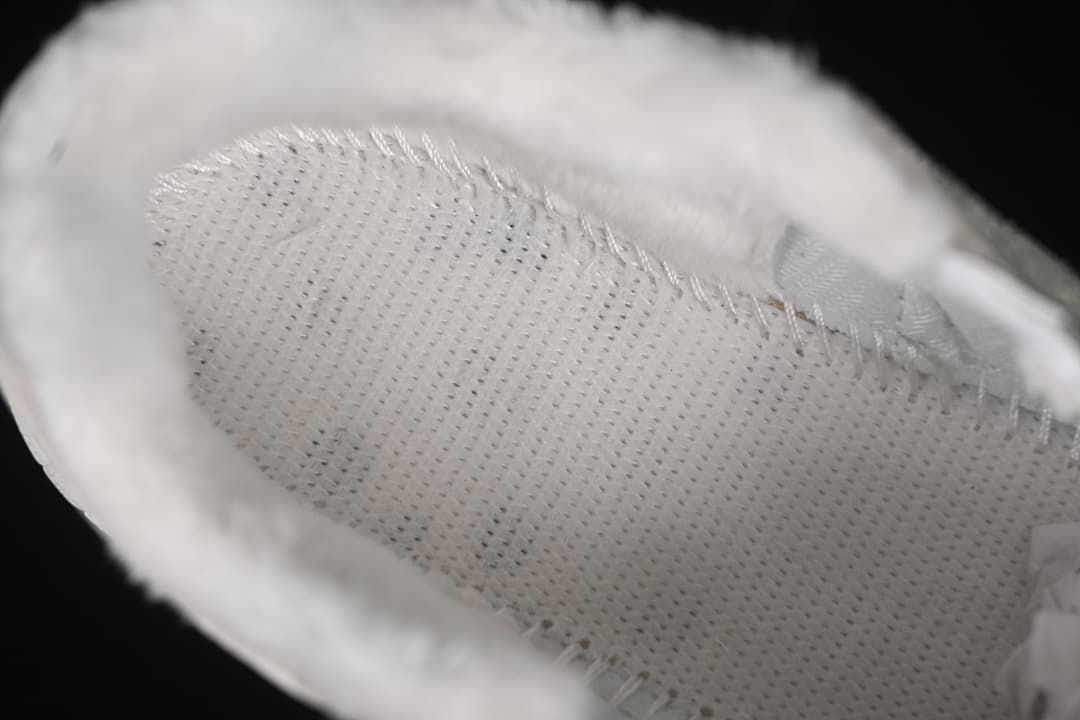 Close-up of the fluffy lining inside the shoe