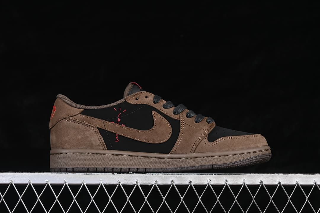 Side profile showing the smaller brown Swoosh and embroidered side detail
