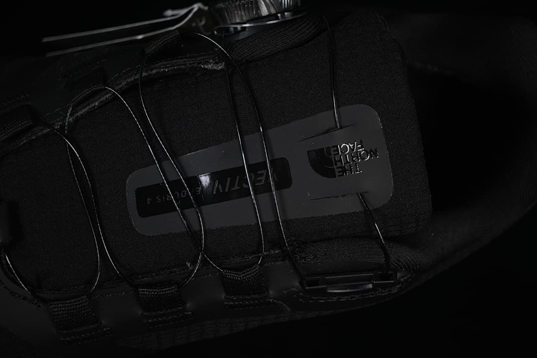 Close-up of the upper and cable-lacing closure system.
