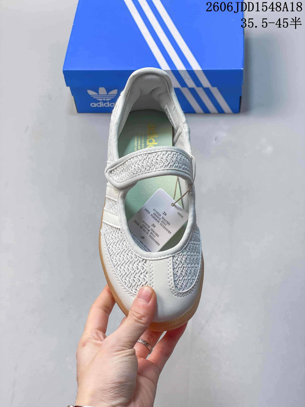 Top view highlighting the instep strap and woven-look upper.