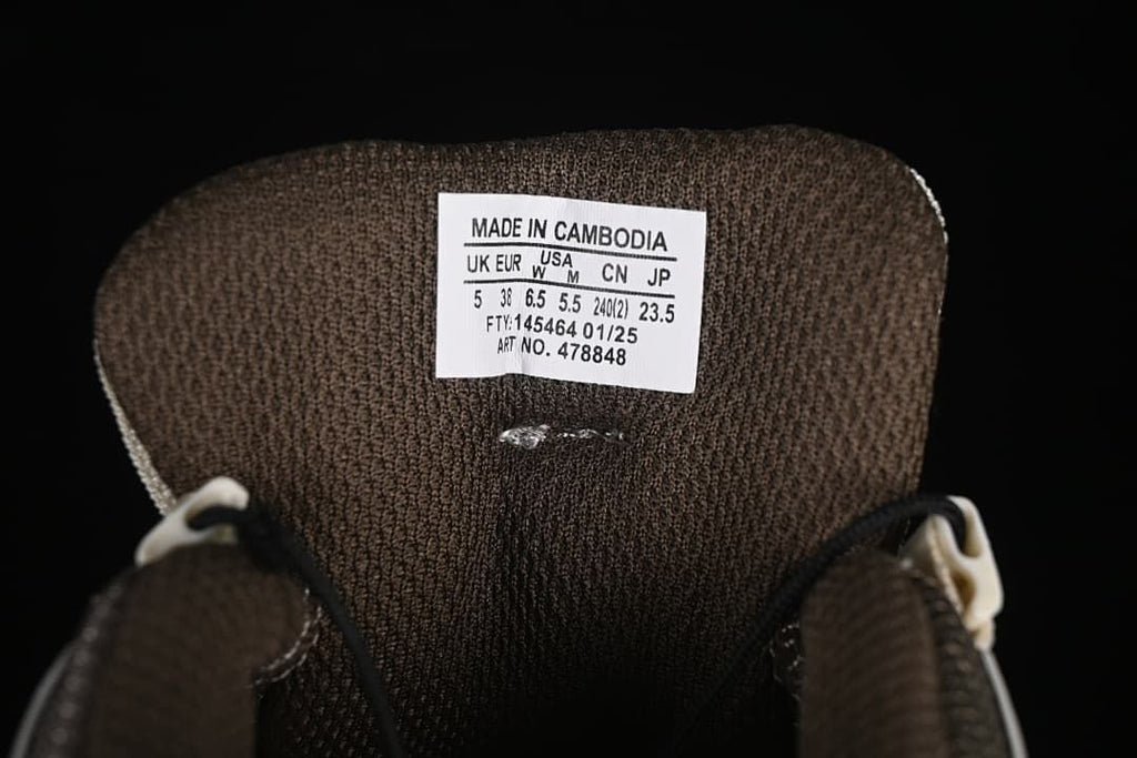 Tongue size label showing EU 38 and other sample shoe size equivalents.