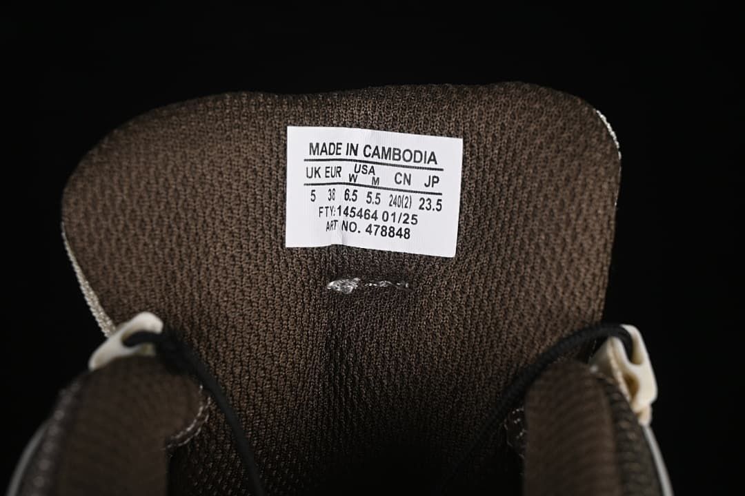 Tongue size label showing EU 38 and other sample shoe size equivalents.