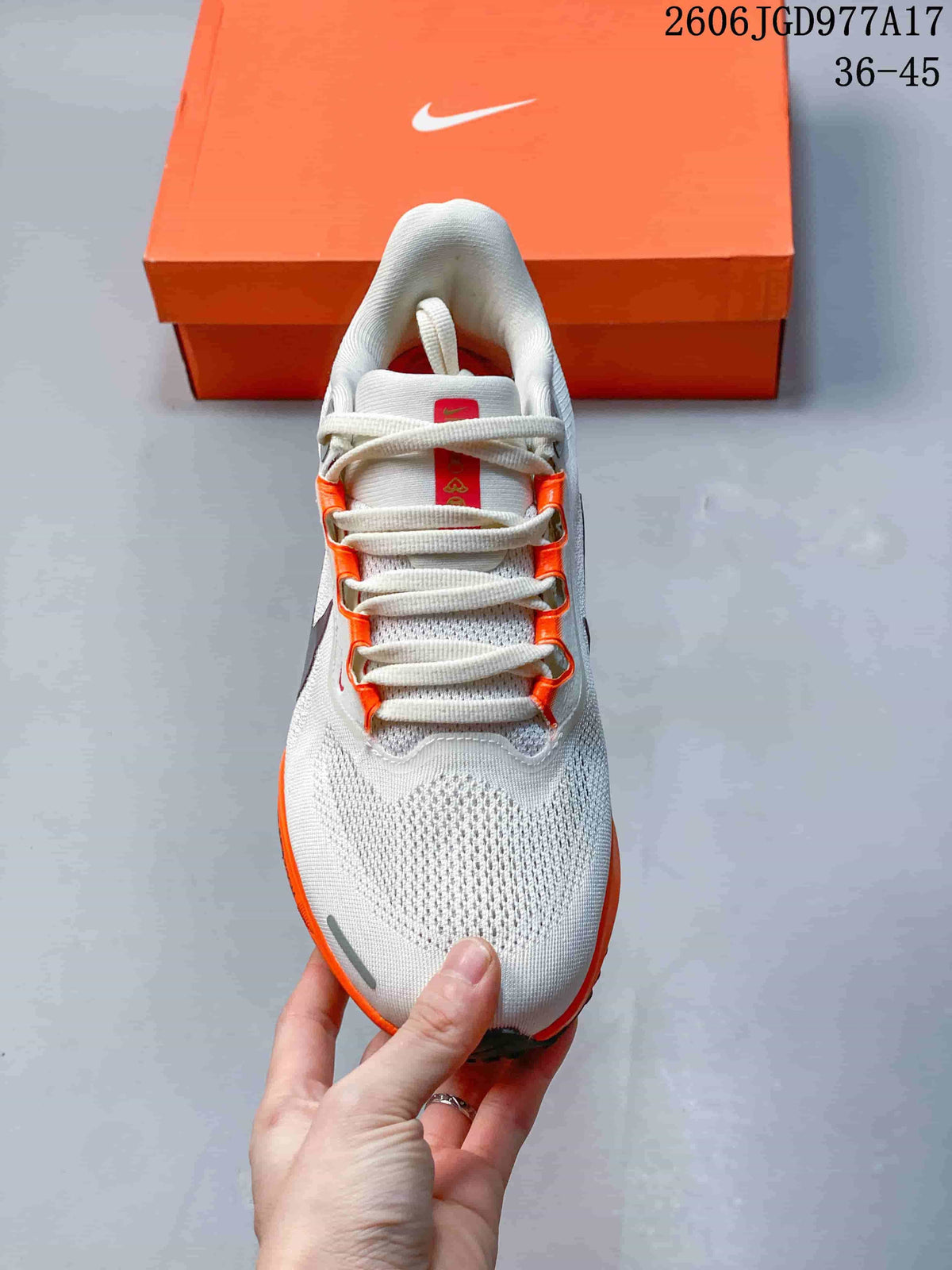 Top view of the Nike Pegasus 41 laces and mesh-look upper