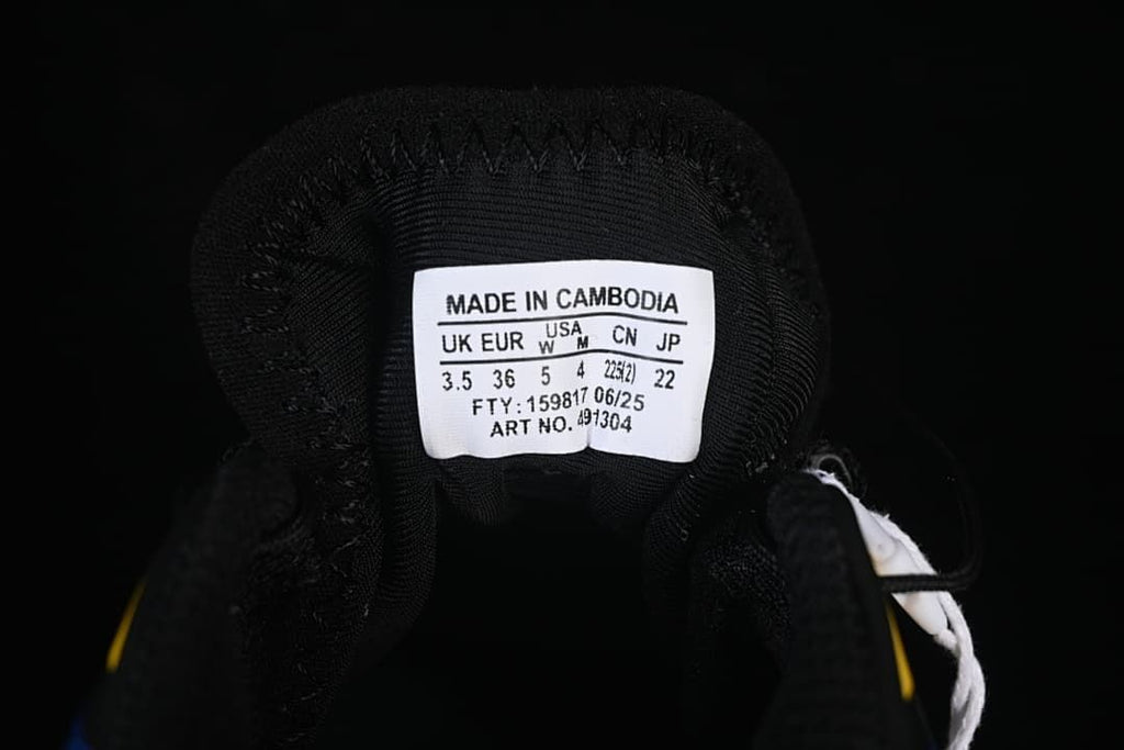 Tongue size label inside the shoe