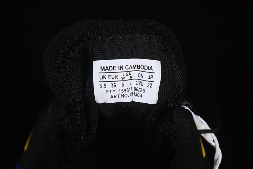 Tongue size label inside the shoe