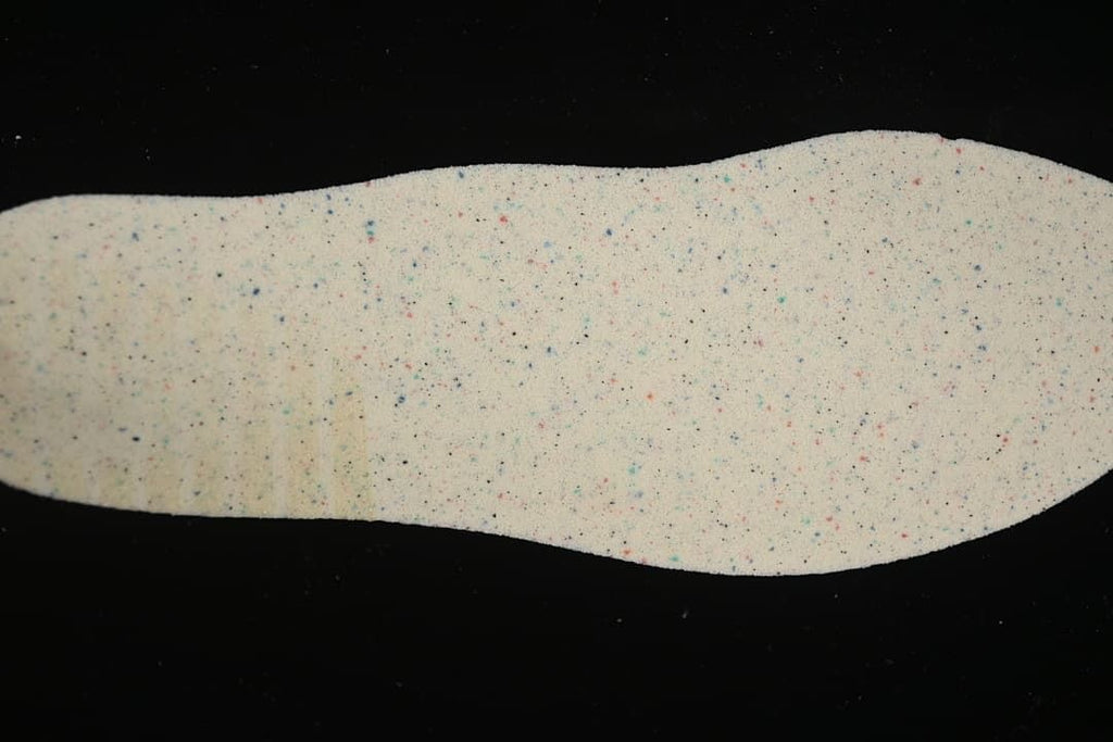 Close-up of the removable insole underside