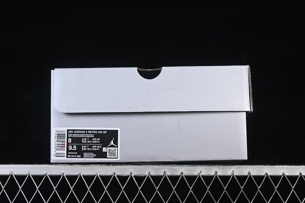 Shoe box label showing Air Jordan 4 Retro OG SP, style code IB1519-200, and EU 41 sample sizing