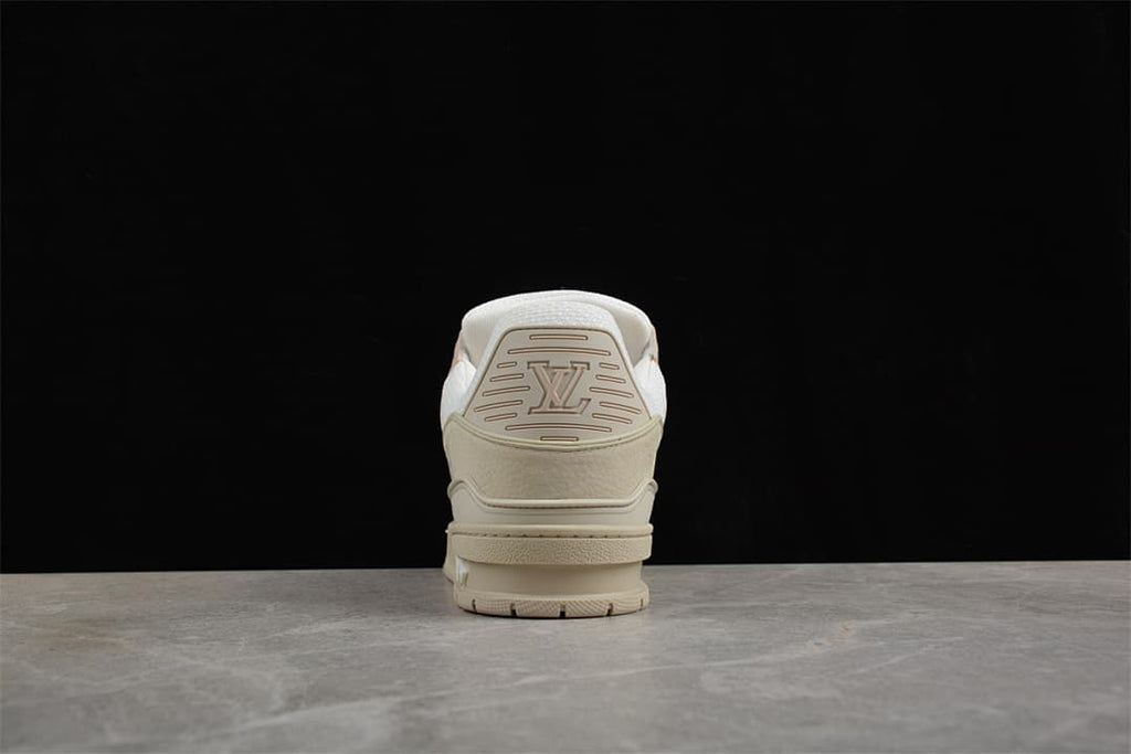 Rear view of the sneaker showing the branded heel panel.