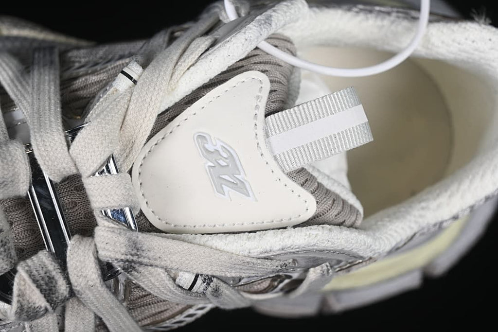 Close-up of the tongue branding and lace area
