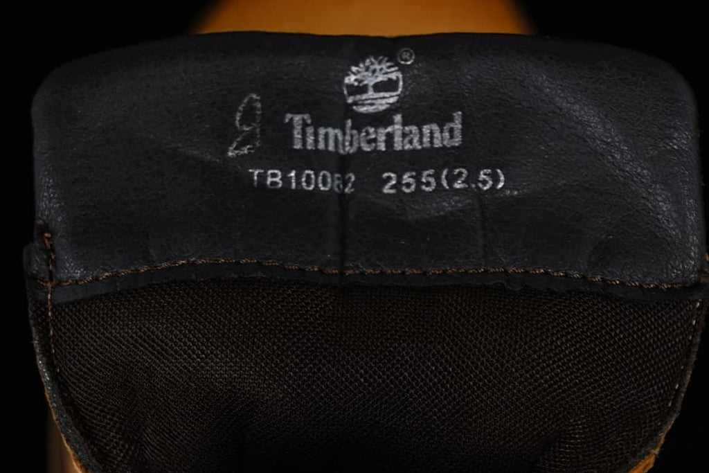 Tongue label showing Timberland, TB10082, and sample size markings