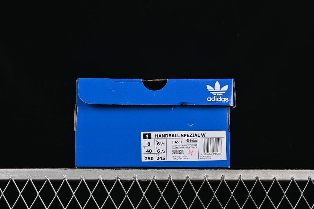 Shoebox label showing Handball Spezial W, model IF6562, and sample size information