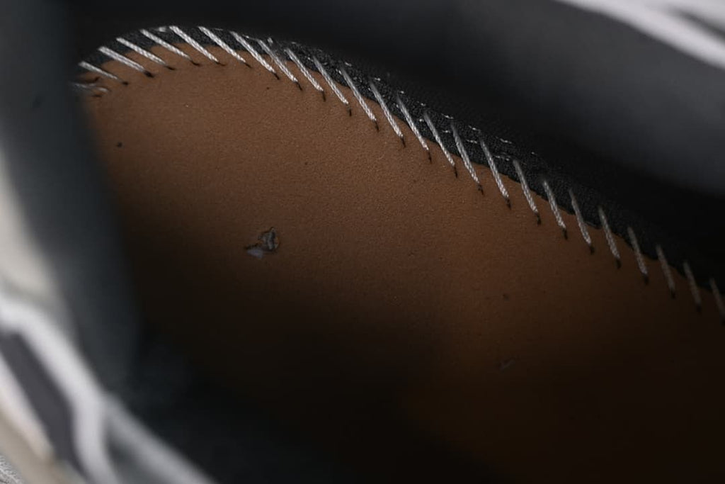 Detail of the interior seam and lining of the sneaker.