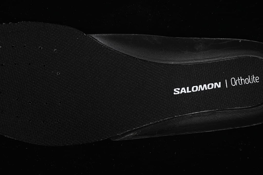 Close-up of the insole marked Salomon Ortholite
