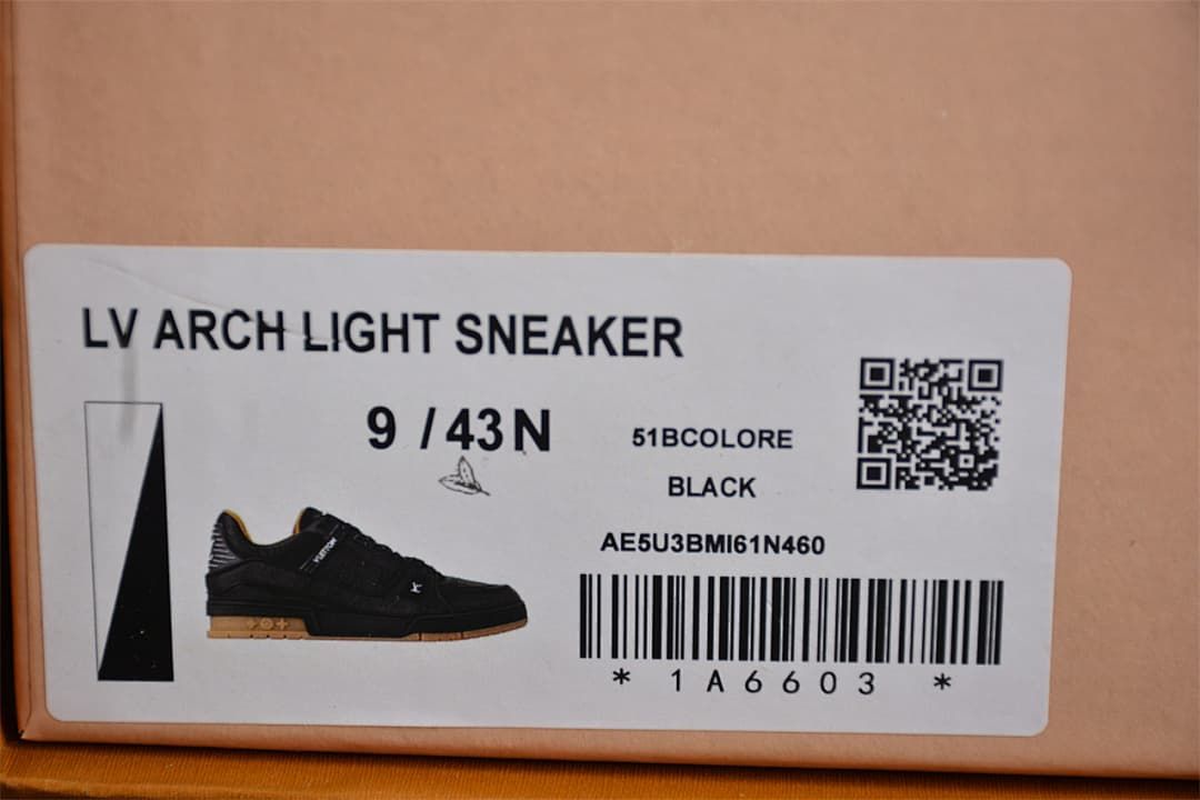 Shoe box label identifying an LV Arch Light Sneaker in black, sample size 9 / 43N