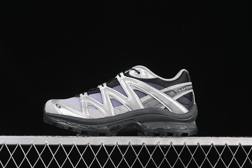 Side profile of one Salomon XT-Quest sneaker